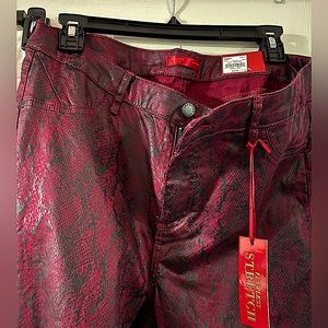 Jennifer Lopez “Super Skinny” Mid-Rise Burgundy Jeans, Size 14, NWT!